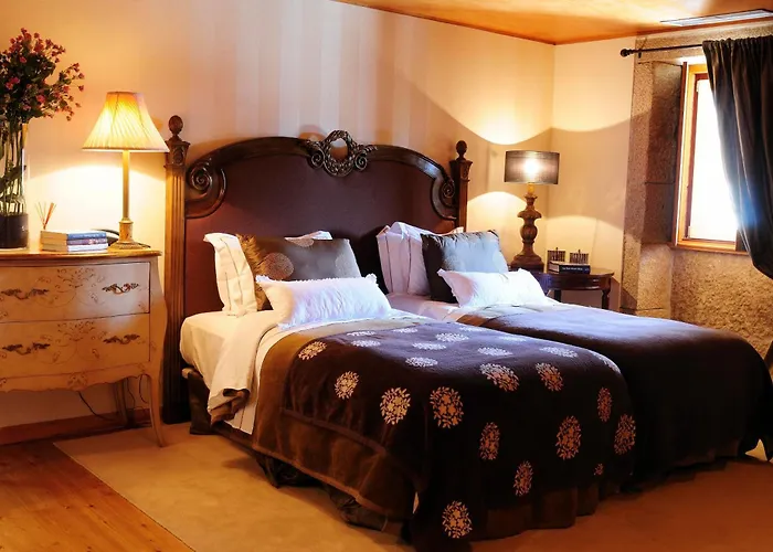 Πανσιόν Casas Do Coro 4*